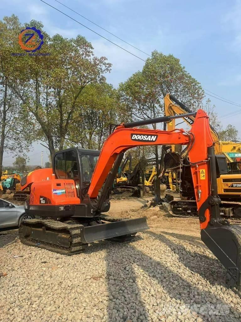 Doosan DX 60 Mini bageri < 7t