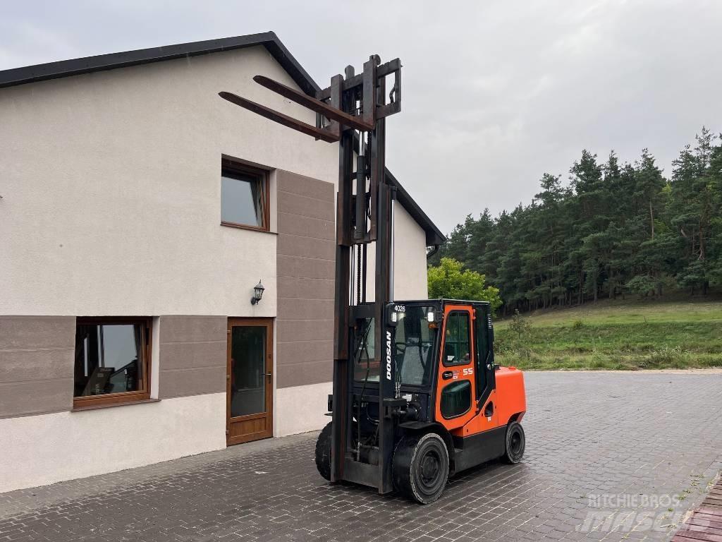 Doosan D 55 C-7 Dizelski viljuškari