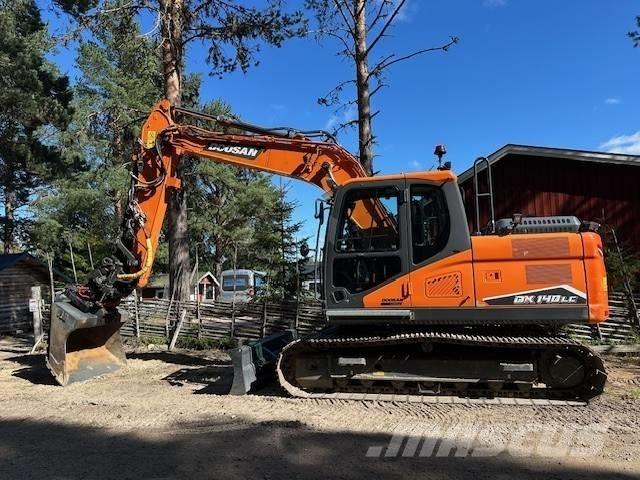Doosan DX 140 LC Bageri guseničari