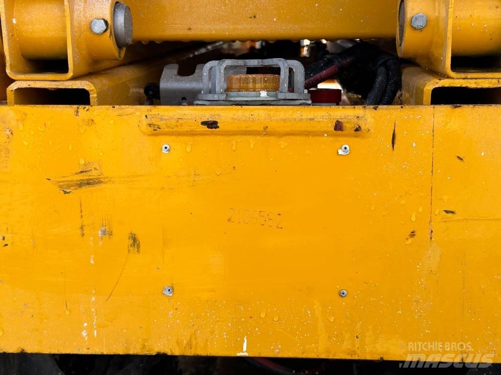 Haulotte COMPACT 10N Makazaste platforme