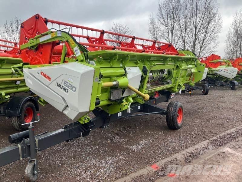 CLAAS TRION 530 Kombajni
