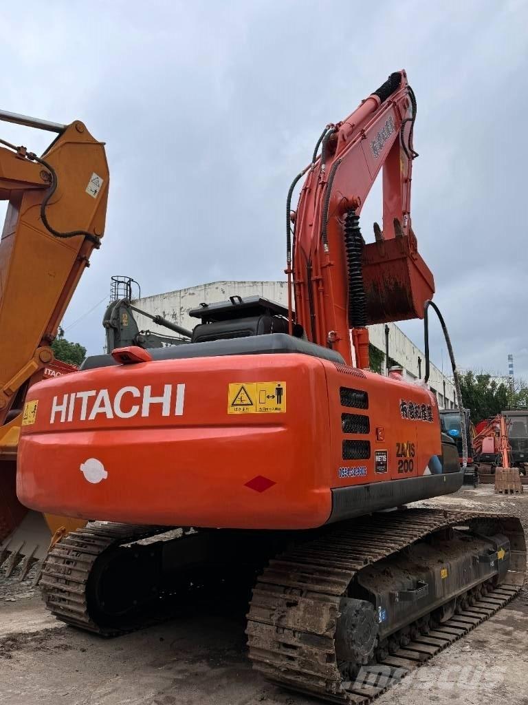 Hitachi ZX 200-3 G Bageri guseničari