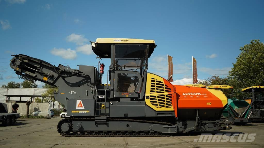 Bomag BMF 2500 S Asfaltni finišeri