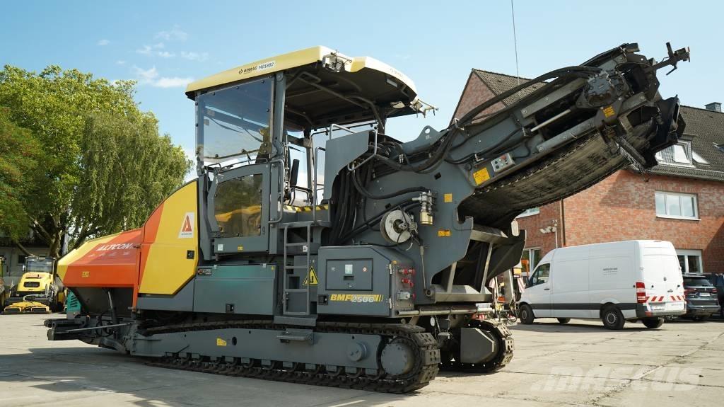 Bomag BMF 2500 S Asfaltni finišeri