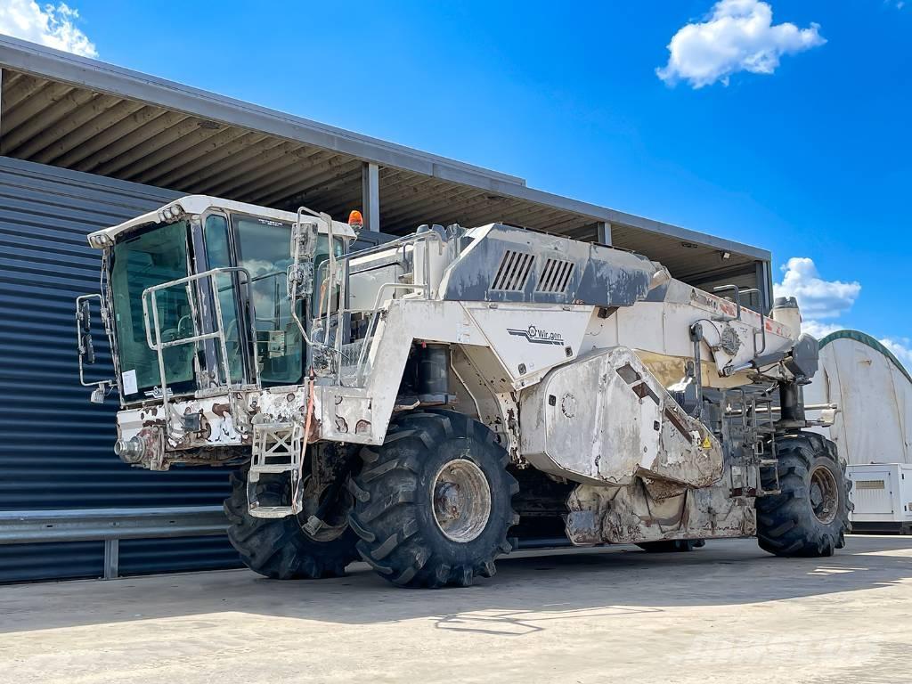 Wirtgen WR 240I Mašine za reciklažu asfalta