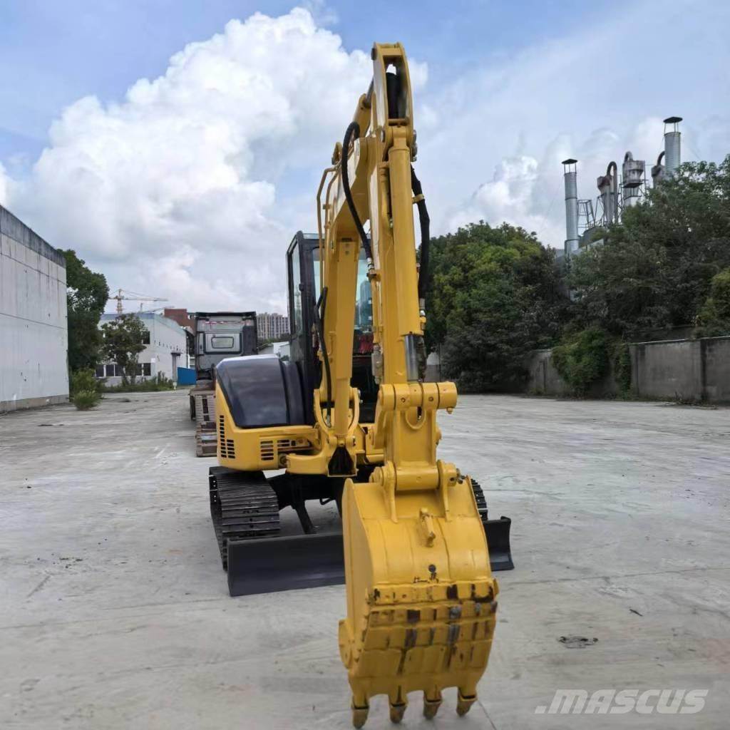 Komatsu PC 50 MR-2 Mini bageri < 7t