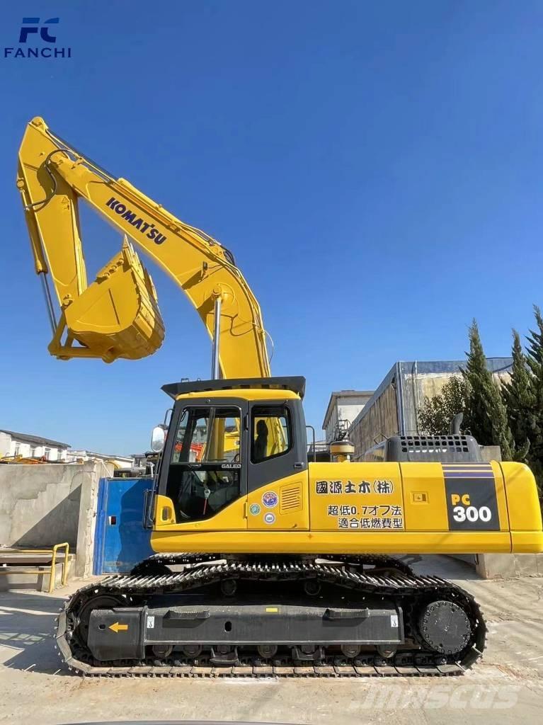 Komatsu PC 300 Bageri guseničari