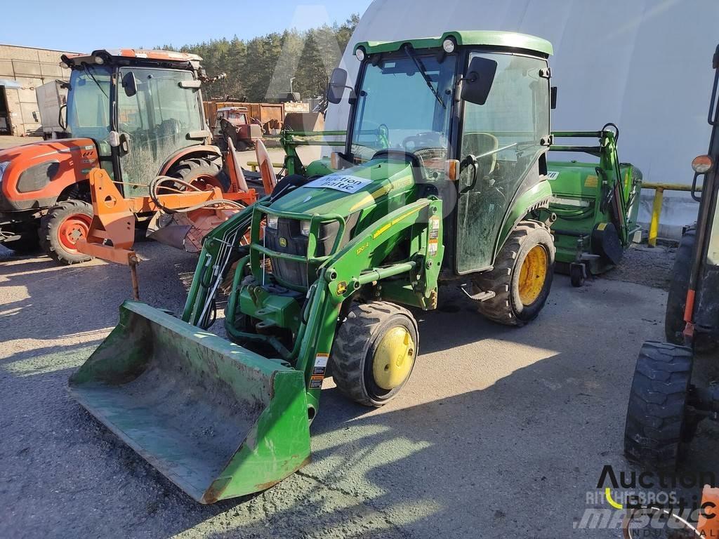 John Deere 2026R Traktori