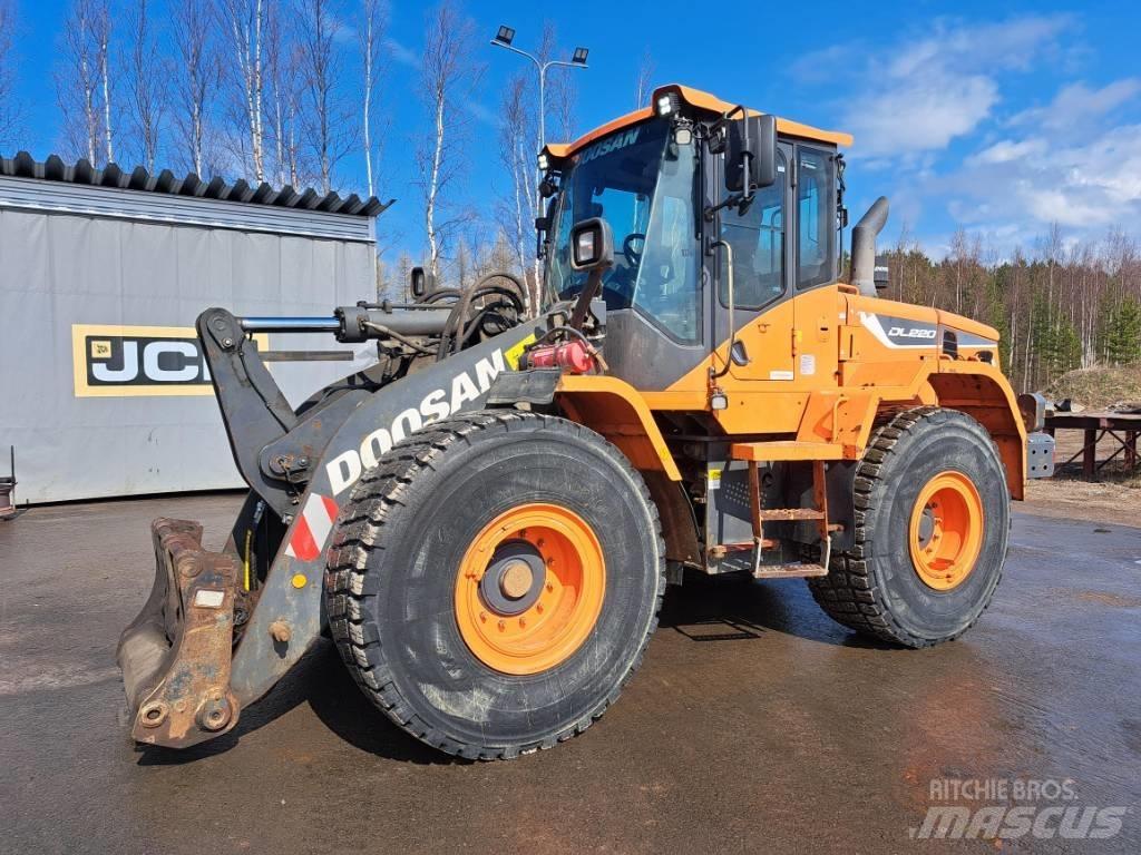 Doosan DL 220 Utovarivači na točkove