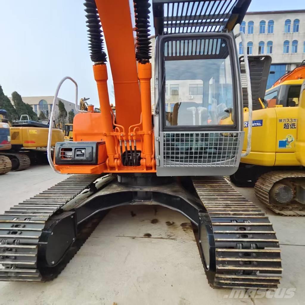 Hitachi EX 120 Midi bageri 7t – 12t