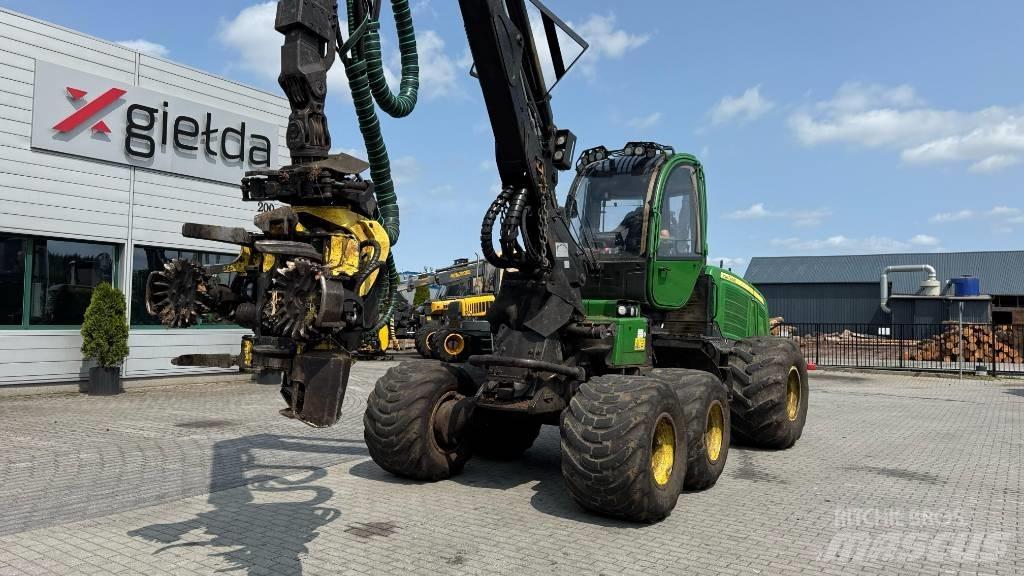 John Deere 1070 E Harversteri