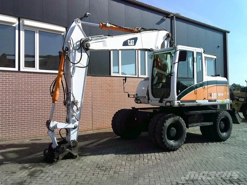 CAT M313D Bageri točkaši