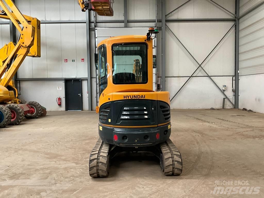 Hyundai 30 Z-9 Mini bageri < 7t