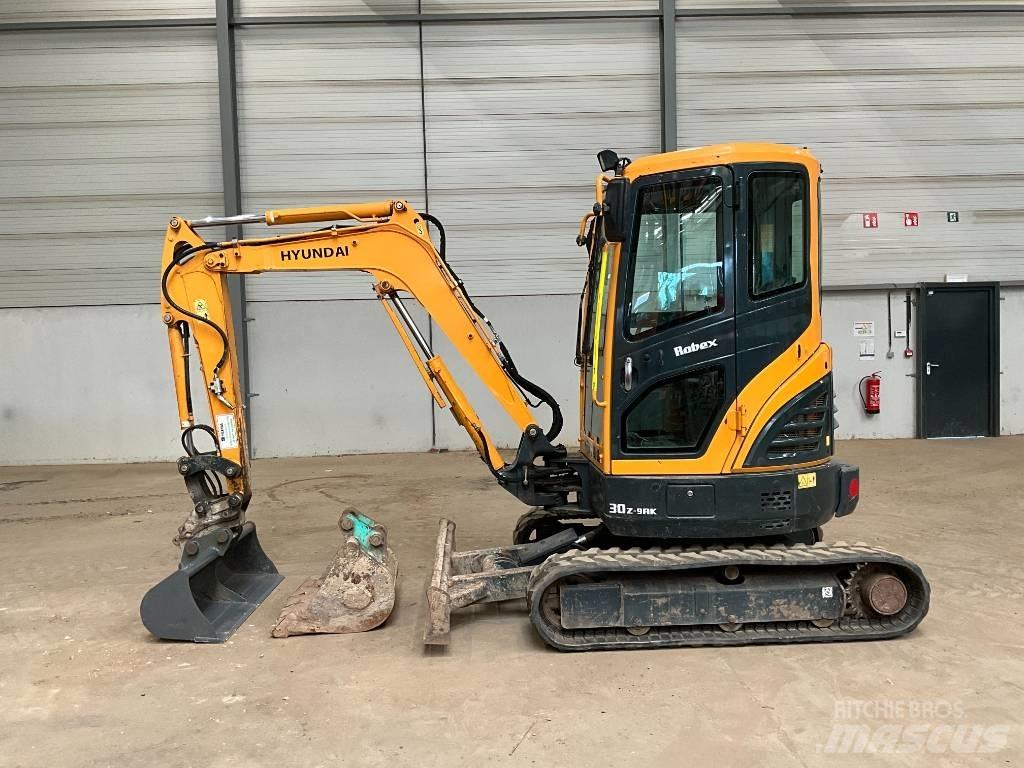 Hyundai 30 Z-9 Mini bageri < 7t