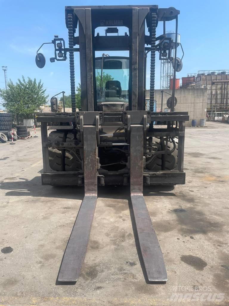 Kalmar DCG 250-12LB Dizelski viljuškari
