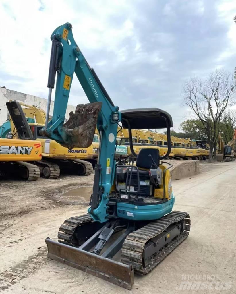 Kubota 25 Mini bageri < 7t