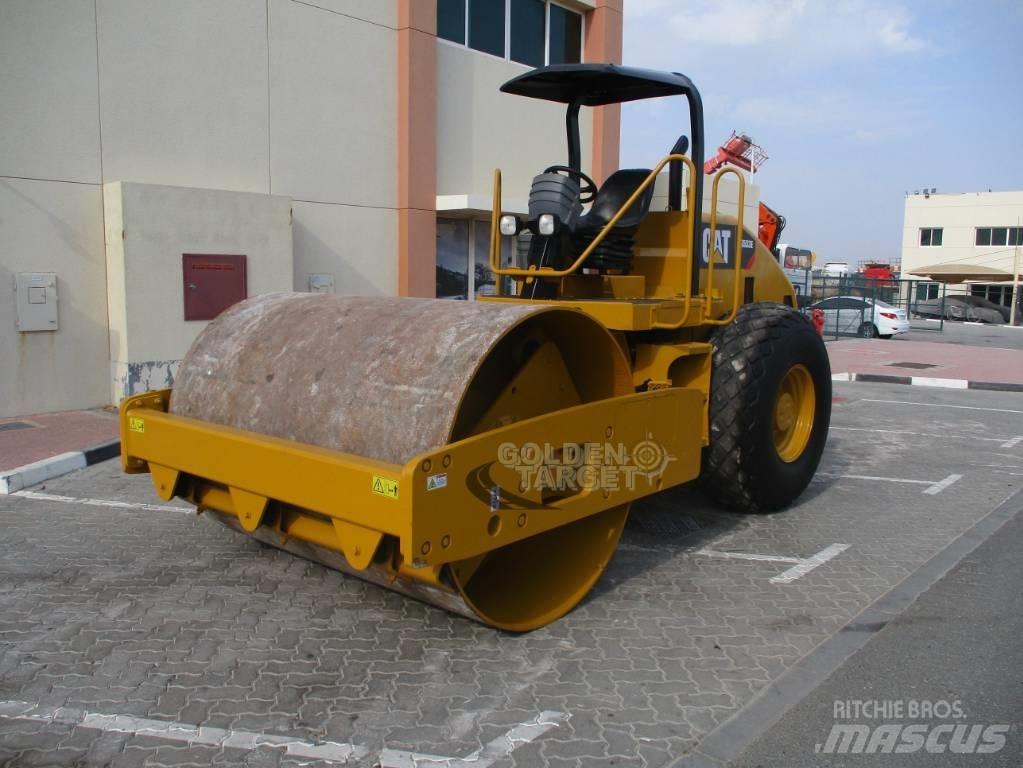 CAT CS 533 E Roller Valjci sa jednim bubnjem