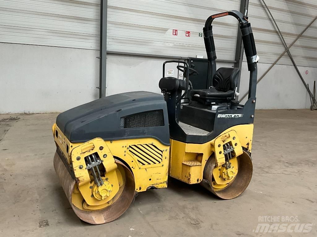 Bomag BW 120 AD-4 Valjci sa duplim bubnjem