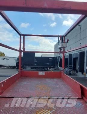 SkyJack SJ III 4626 Makazaste platforme