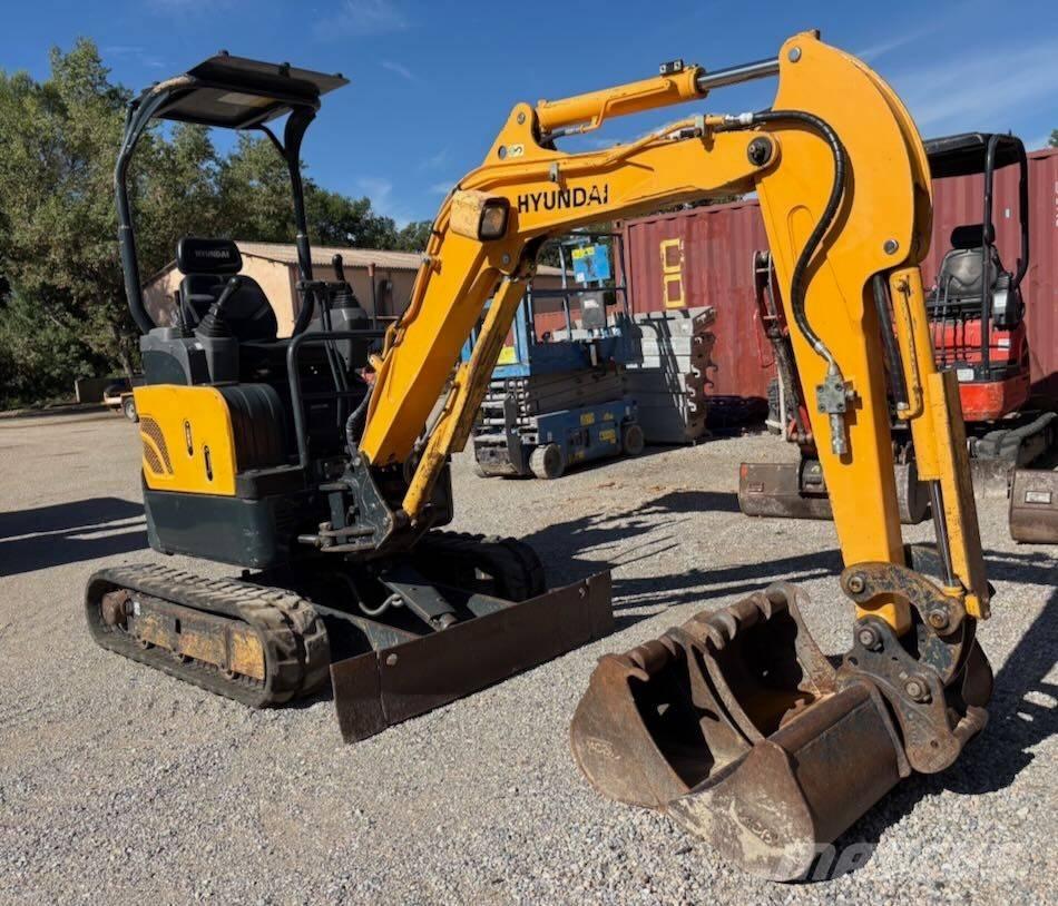 Hyundai R17-9 Mini bageri < 7t