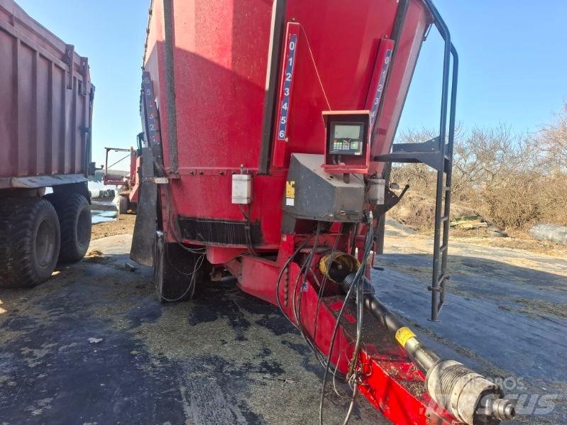 JF FEEDER VM 38 Hranilice za živinu