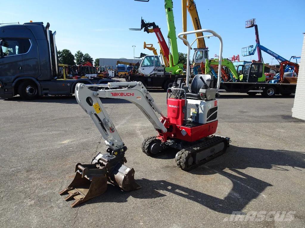 Takeuchi TB210 Mini bageri < 7t