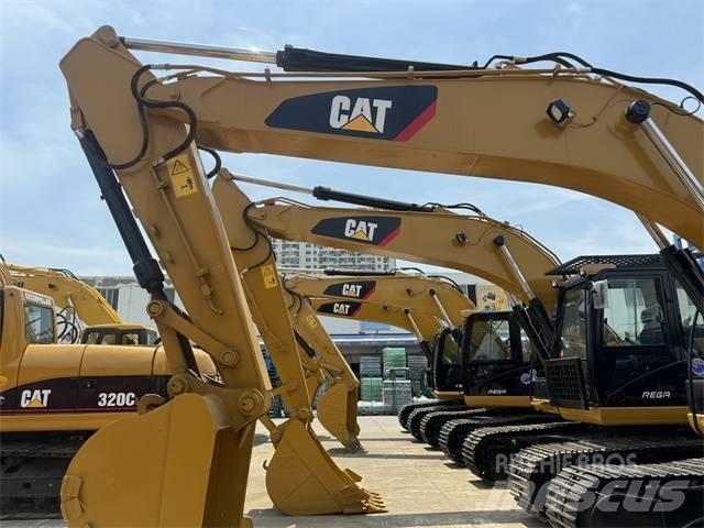 CAT 323 D L Bageri guseničari