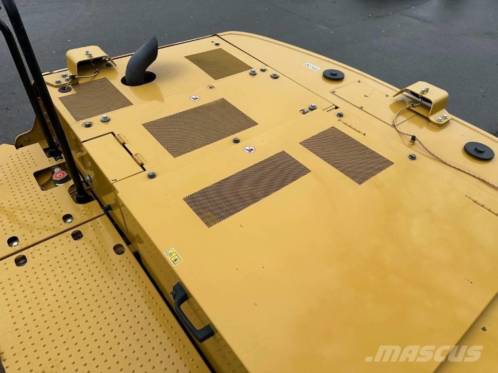 CAT 323 Bageri guseničari