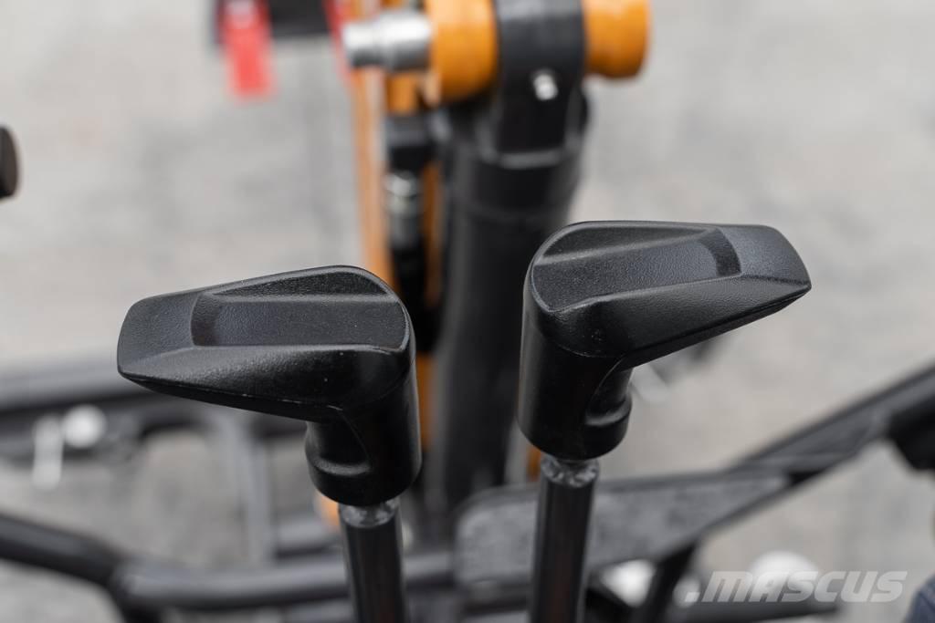 CASE CX 15 EV Mini bageri < 7t