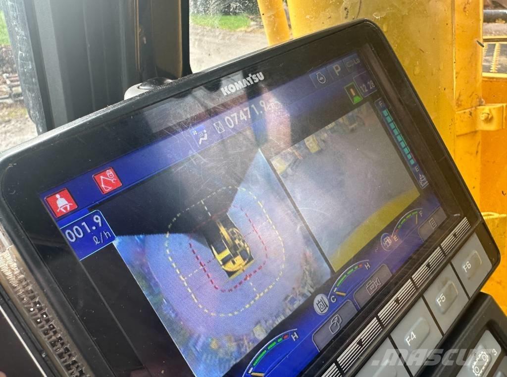 Komatsu PC 138 US-11 Bageri guseničari