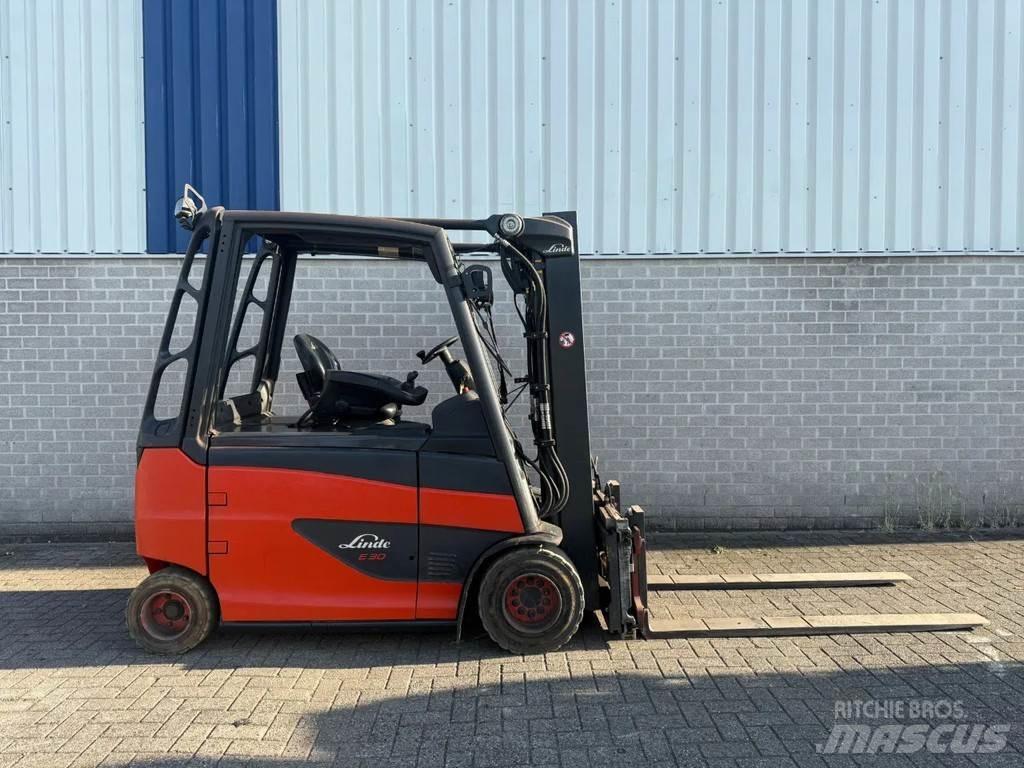 Linde E30HL-01/600 Električni viljuškari