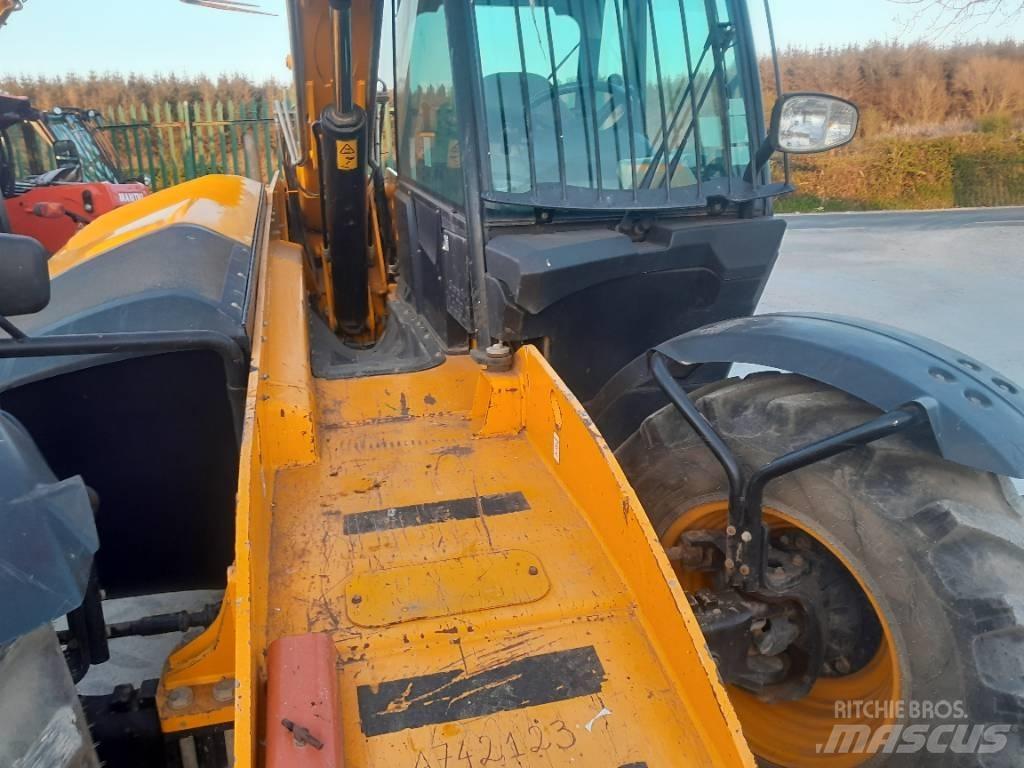 JCB 540-140 Teleskopski viljuškari