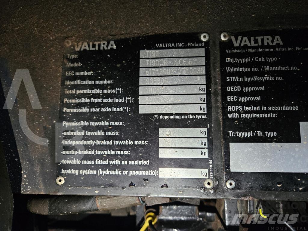 Valtra T190 Traktori