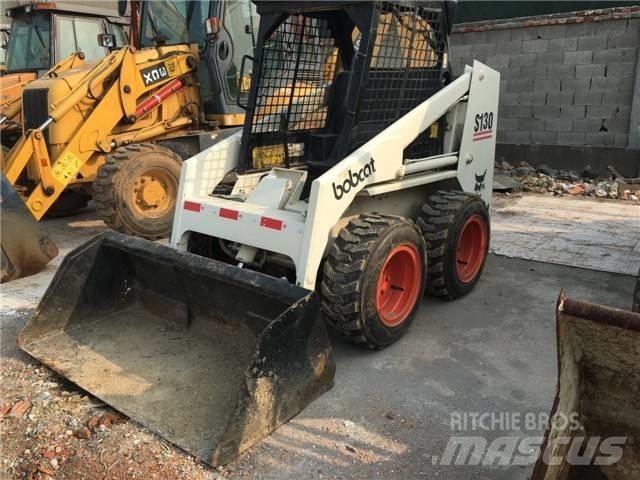 Bobcat S 130 Skid steer mini utovarivači