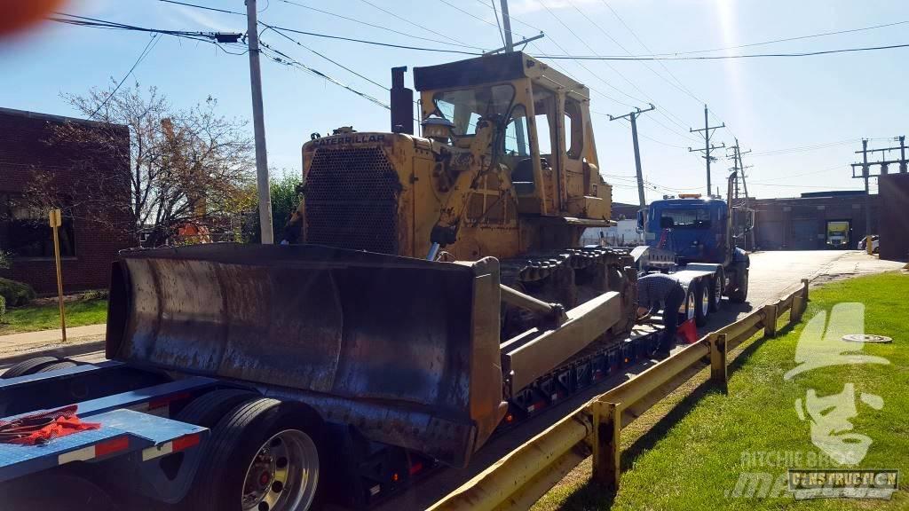 CAT D 8 K Buldožeri guseničari
