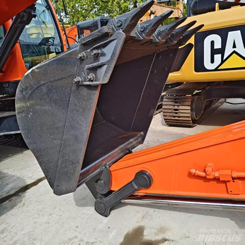 Doosan DX 225 Bageri guseničari