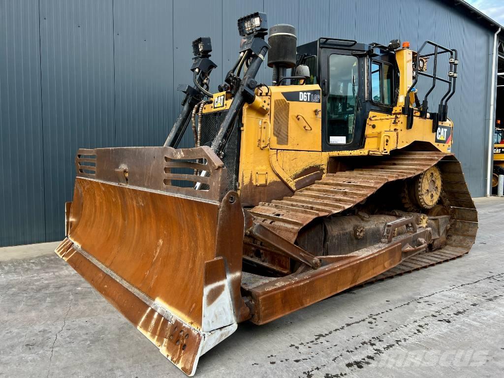 CAT D6T LGP Buldožeri guseničari