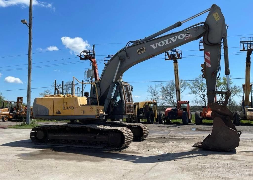 VOLVO 210CL Bageri guseničari