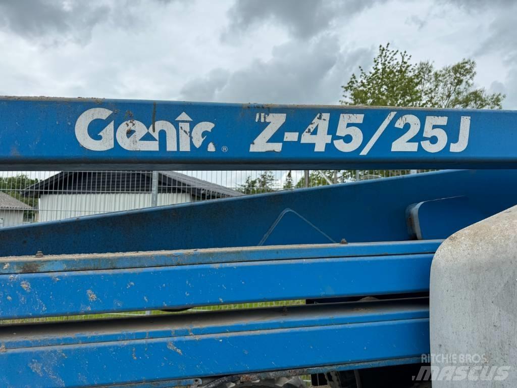 Genie Z 45/25 Zglobne podizne platforme