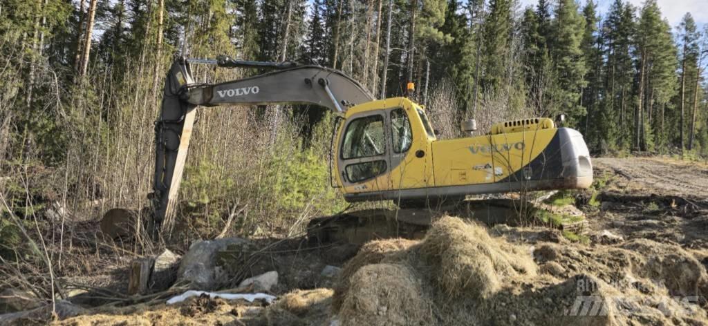 Volvo EC 240 LC Bageri guseničari