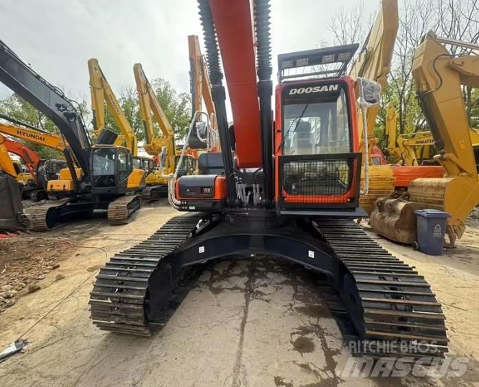 Doosan DX300LC-9C Bageri guseničari
