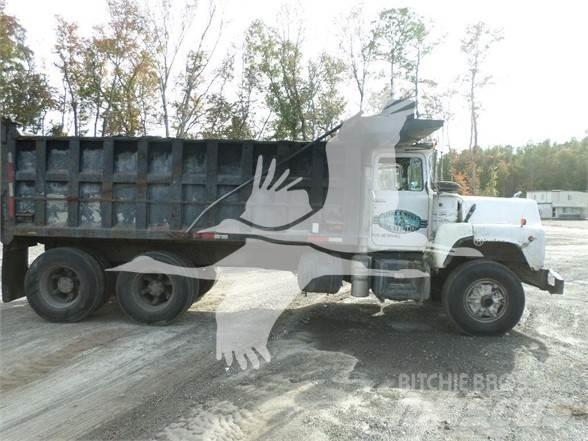 Mack DM600 Ostalo za građevinarstvo
