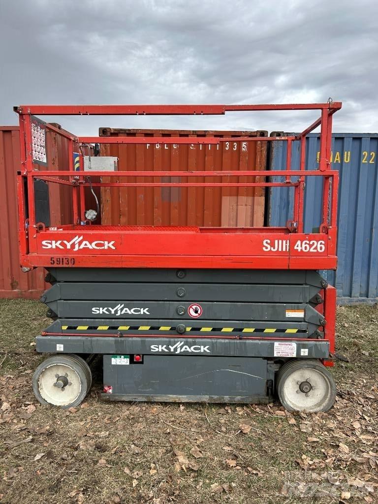 SkyJack SJ III 4626 Makazaste platforme