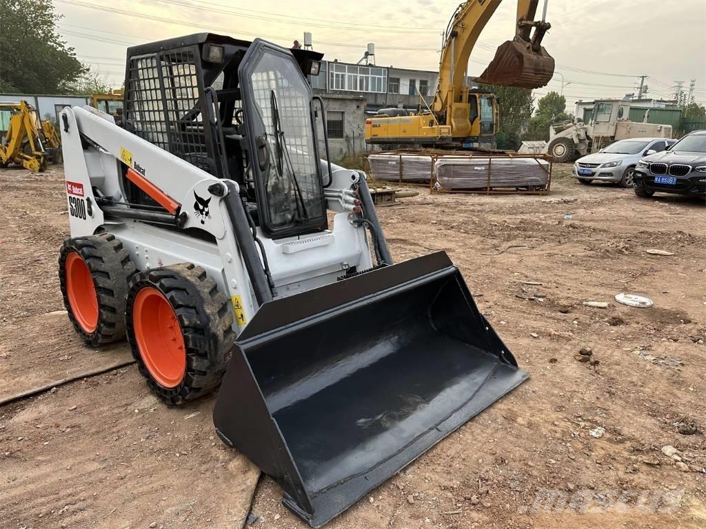 Bobcat S 300 Skid steer mini utovarivači