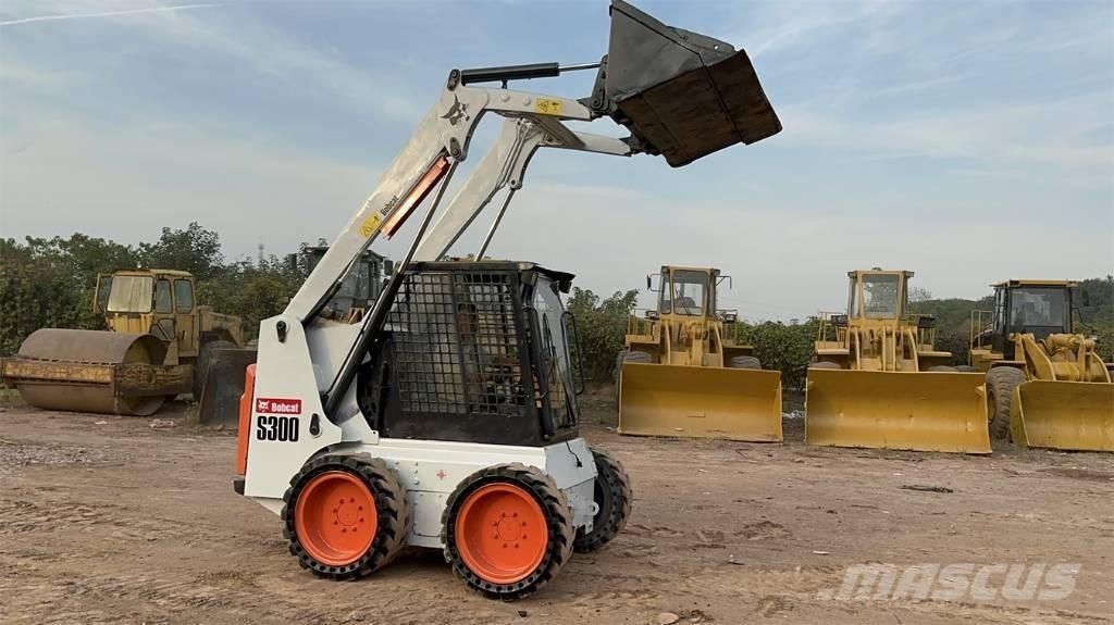 Bobcat S 300 Skid steer mini utovarivači