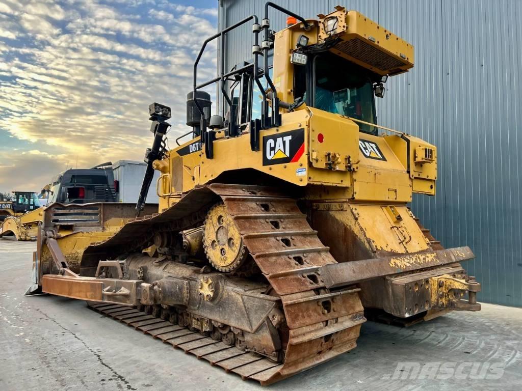 CAT D6T LGP Buldožeri guseničari