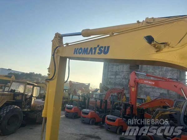 Komatsu PC130 Bageri guseničari