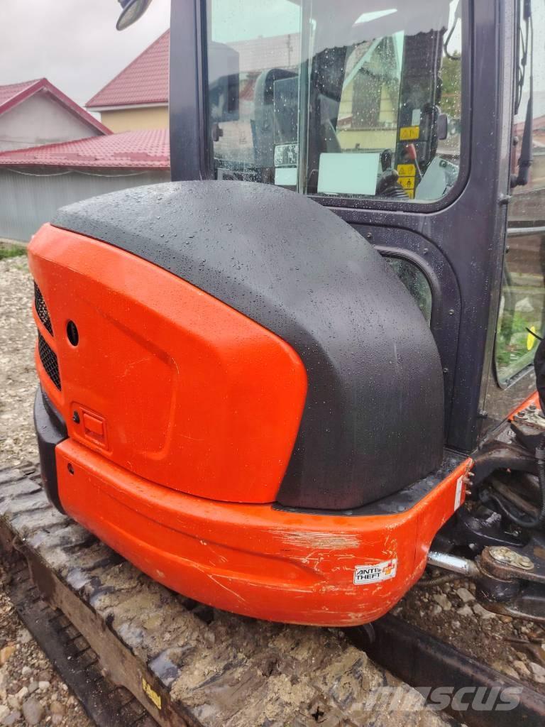 Kubota U 48-4 Mini bageri < 7t
