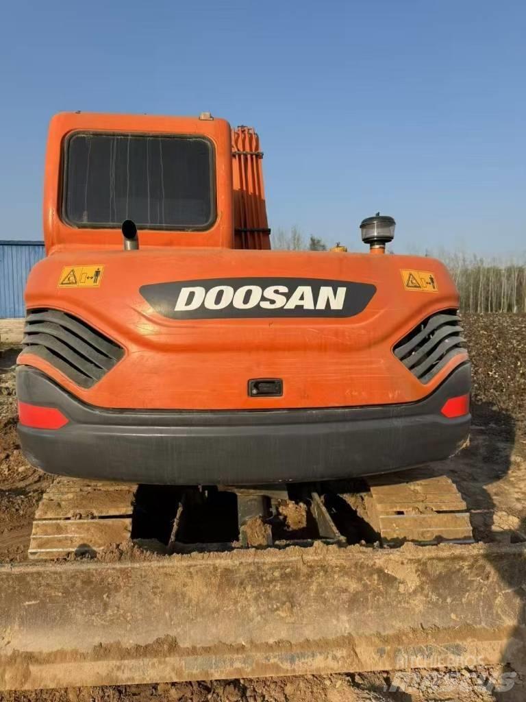 Doosan DX 75-9 C Bageri guseničari