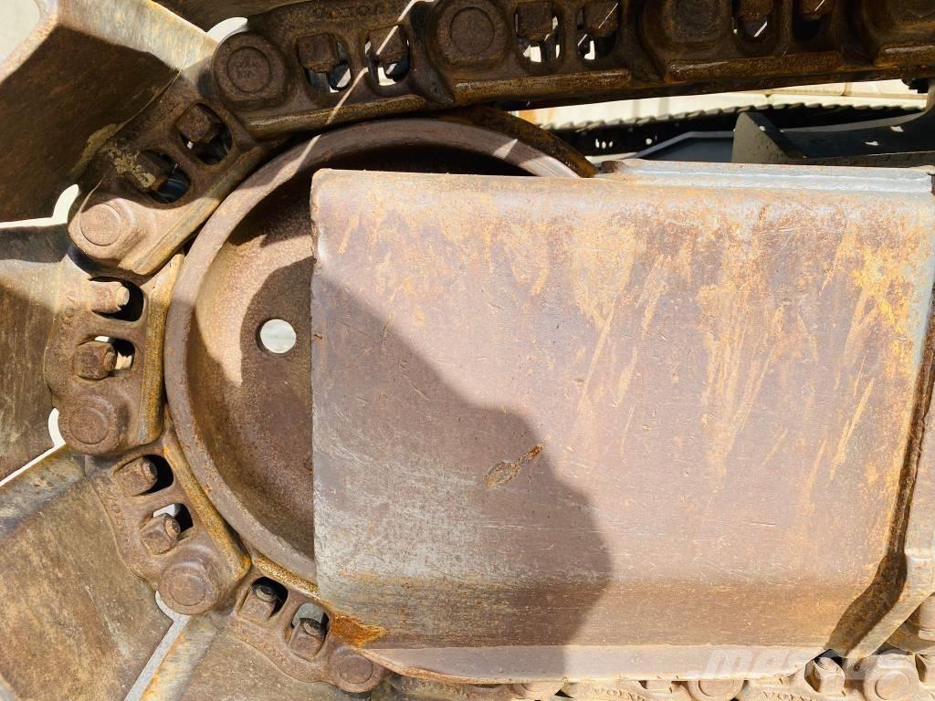Volvo EC 250 D N L Bageri guseničari